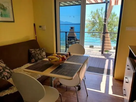 Mobile Home Sea View with Jacuzzi