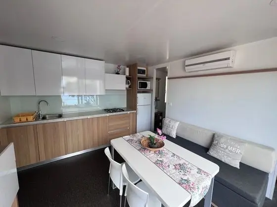 Mobile Home Superior, Sea view (6+2)