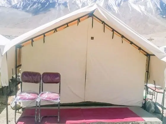 Deluxe Çadır, Göl Manzaralı