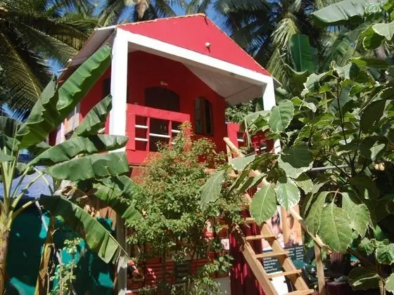 Garden View Hut with AC