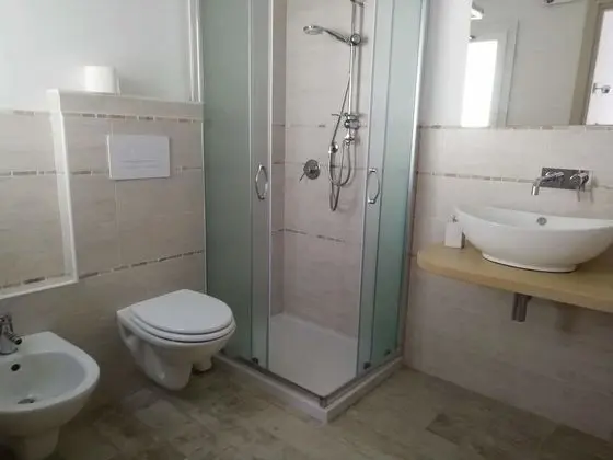 Deluxe Büyük Yataklı Tek Kişilik Oda