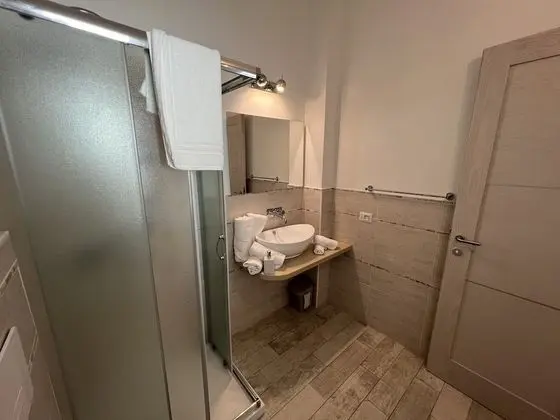 Deluxe Büyük Yataklı Tek Kişilik Oda