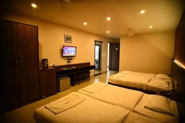 Deluxe Üç Kişilik Oda