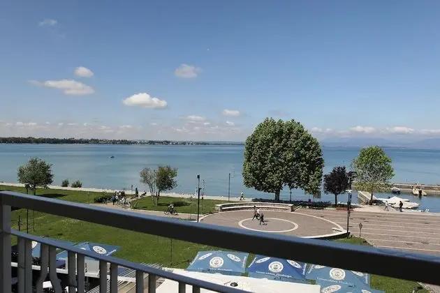 Tek Büyük Yataklı Oda, Göl Manzaralı, Göl Kenarı