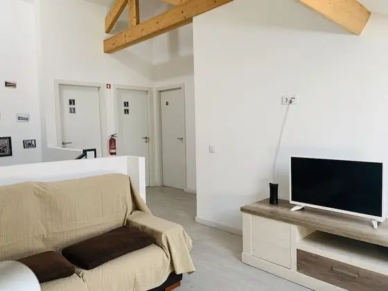 Tek Büyük Yataklı Oda, 1 Çift Kişilik Yatak, Ortak Banyo (Linha 3)