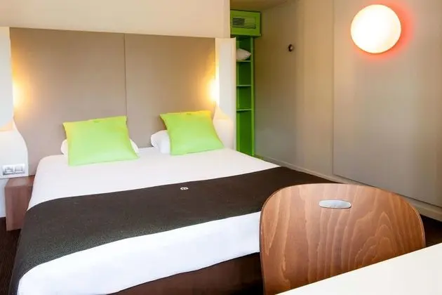 Next Generation, Standard Oda, 1 Çift Kişilik Yatak