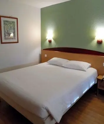 Standard Oda, 1 Çift Kişilik Yatak