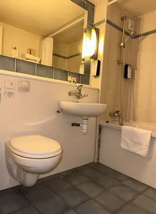 Standard Oda, 1 Çift Kişilik Yatak