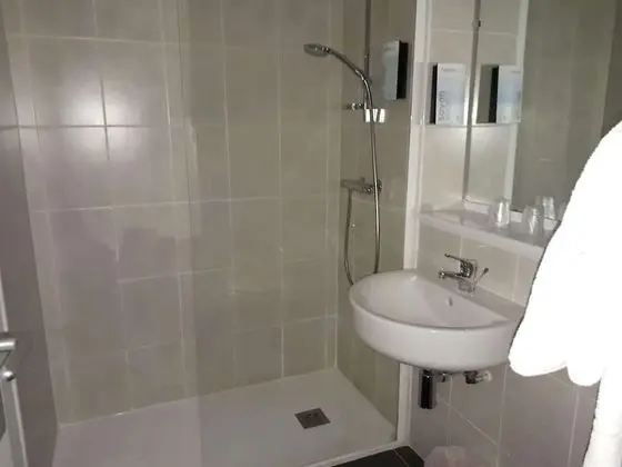 Standard Oda, 1 Çift Kişilik Yatak