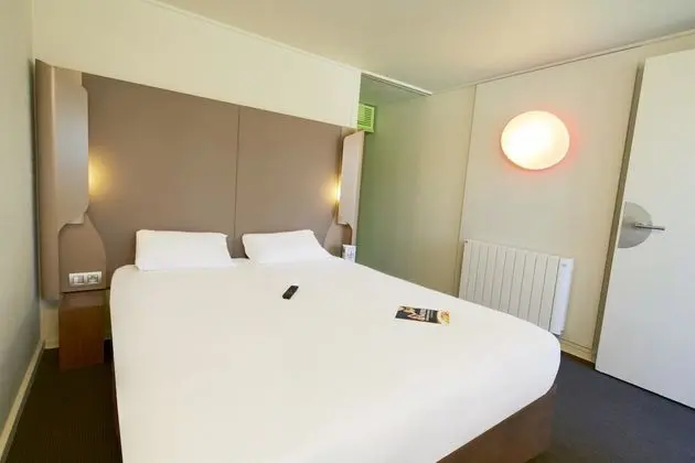 Next Generation, Standard Oda, 1 Çift Kişilik Yatak