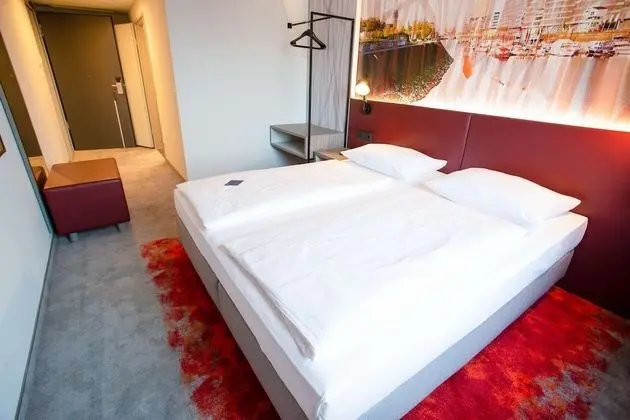Standard Oda, 1 Çift Kişilik Yatak