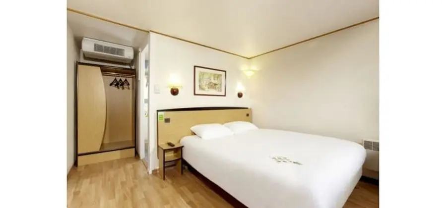 Standard Oda, 1 Çift Kişilik Yatak