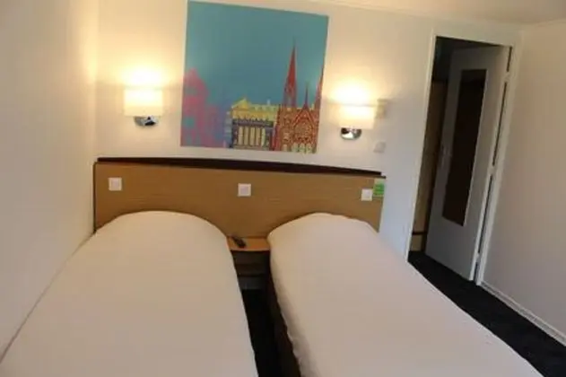 Standard Oda, 2 Tek Kişilik Yatak