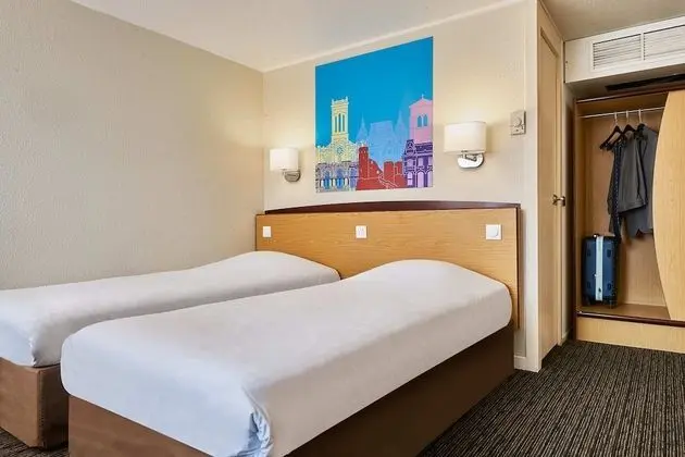 Standard Oda, 2 Tek Kişilik Yatak