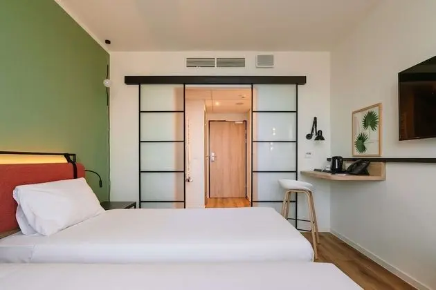 Standard Oda, 2 Tek Kişilik Yatak