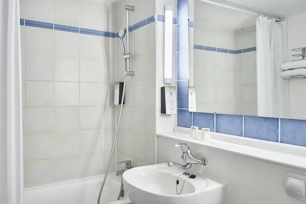 Standard Oda, 1 Çift Kişilik Yatak
