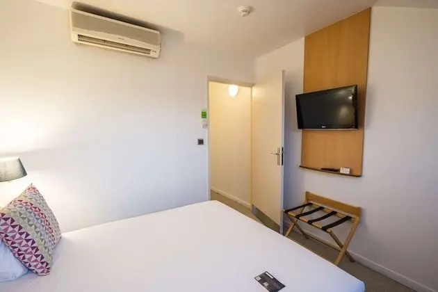 Standard Oda, 1 Çift Kişilik Yatak