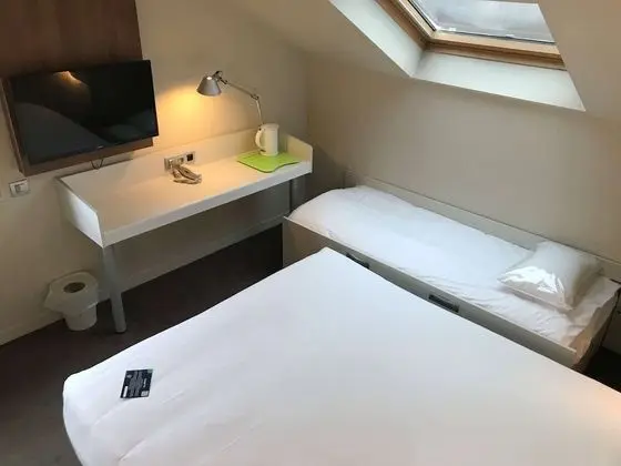 Standard Oda, 3 Tek Kişilik Yatak
