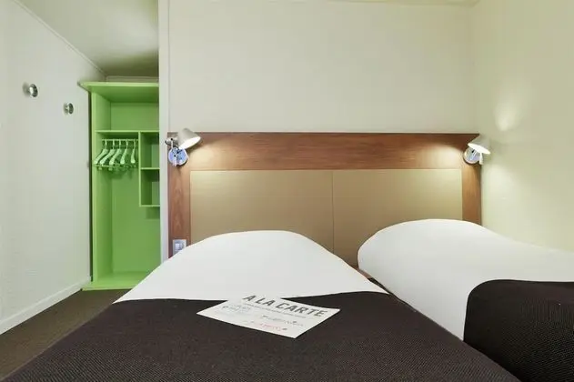 Standard Oda, 2 Tek Kişilik Yatak (1 Junior Bed up to 10 years)