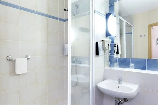 Çift ​​kişilik Standard