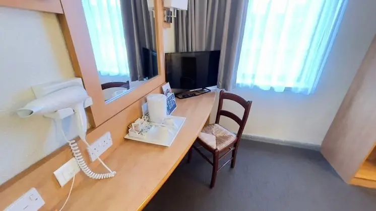 Standard Oda, 1 Çift Kişilik Yatak