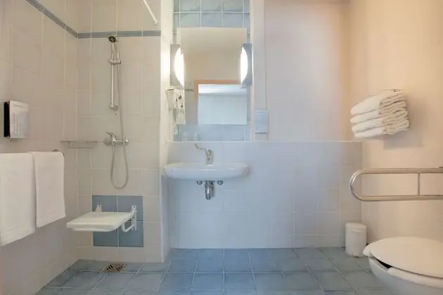 Standard Oda, 1 Çift Kişilik Yatak