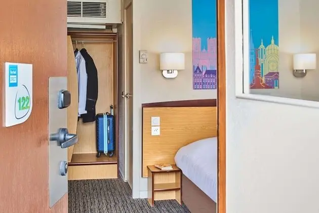 Standard Oda, 1 Çift Kişilik Yatak