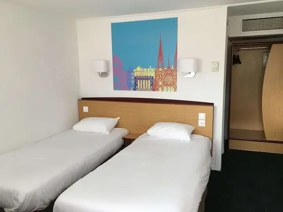 Standard Oda, 2 Tek Kişilik Yatak
