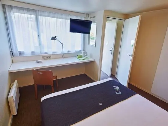 Standard Oda, 1 Çift Kişilik Yatak