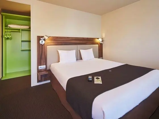 Standard Oda, 1 Çift Kişilik Yatak