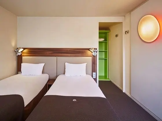 Standard Oda, 2 Tek Kişilik Yatak