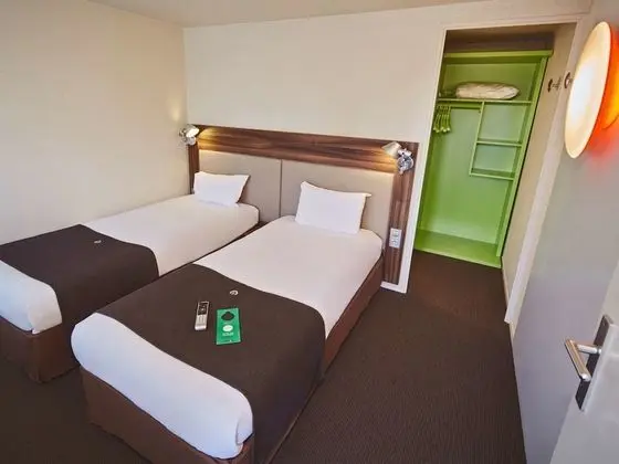 Standard Oda, 2 Tek Kişilik Yatak