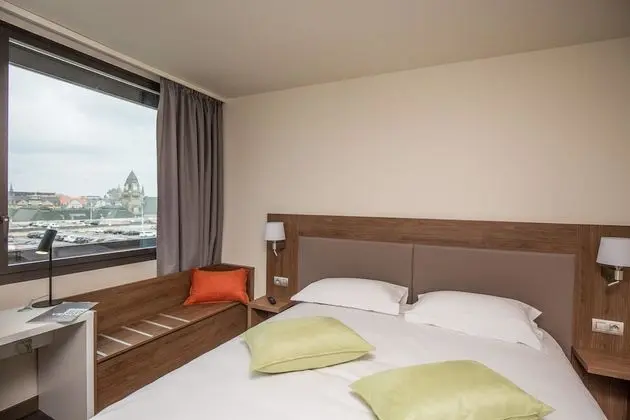 Next Generation, Oda, 1 Çift Kişilik Yatak