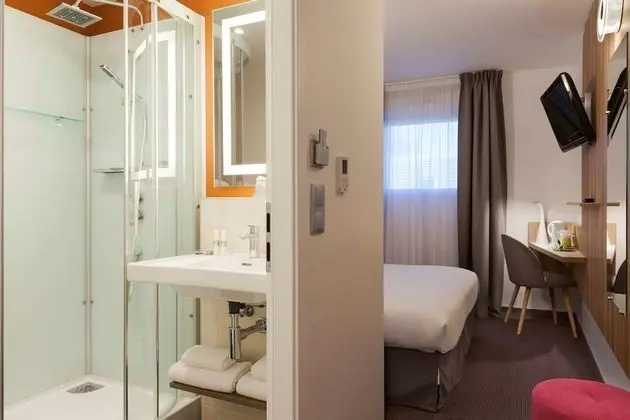 Standard Oda, 1 Büyük (Queen) Boy Yatak