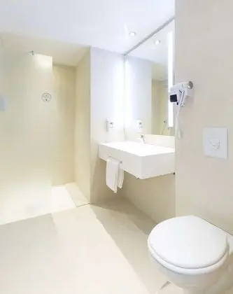 Standard Oda, 1 Çift Kişilik Yatak