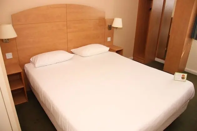 Standard Oda, 1 Çift Kişilik Yatak
