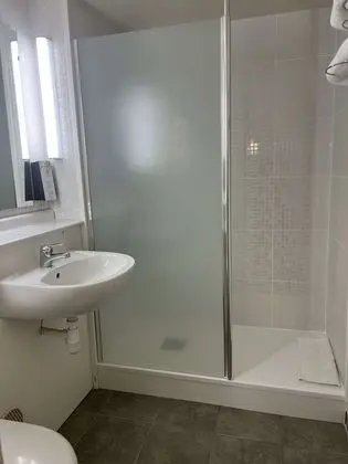 Standard Oda, 1 Çift Kişilik Yatak