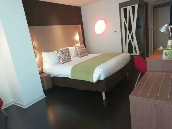 Standard Oda, 1 Çift Kişilik Yatak