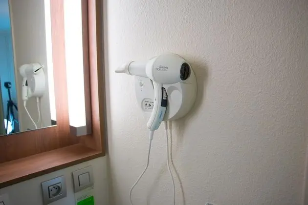 Standard Oda, 1 Çift Kişilik Yatak