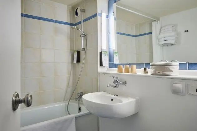 Standard Oda, 3 Tek Kişilik Yatak