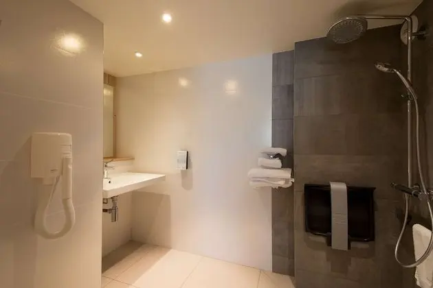 Next Generation, Standard Oda, 1 Çift Kişilik Yatak