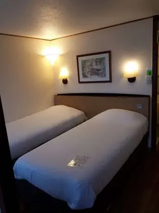 Standard Oda, 2 Tek Kişilik Yatak