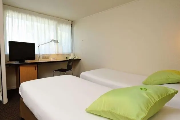 Standard Oda, 1 Çift Kişilik Yatak