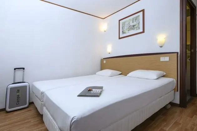 Standard Oda, 1 Çift Kişilik Yatak