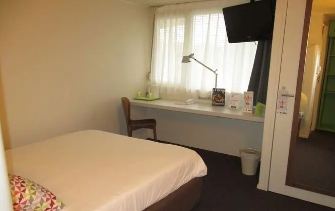 Next Generation, Oda, 1 Çift Kişilik Yatak