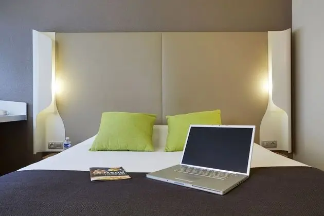 Next Generation, Junior Oda, 1 Çift Kişilik Yatak