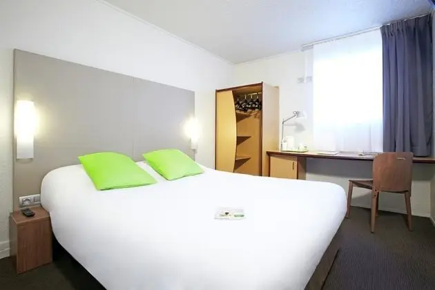 Standard Oda, 1 Çift Kişilik Yatak