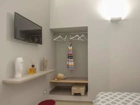 Design Tek Büyük Yataklı Oda, Balkon