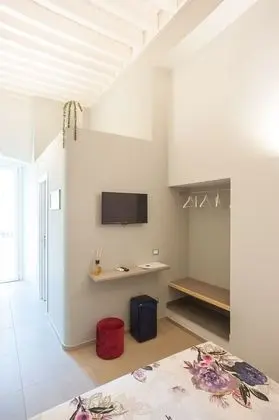 Design Tek Büyük Yataklı Oda, Balkon