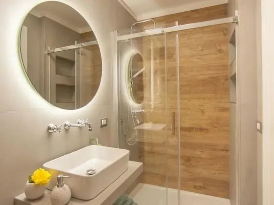 Design Tek Büyük Yataklı Oda, Balkon